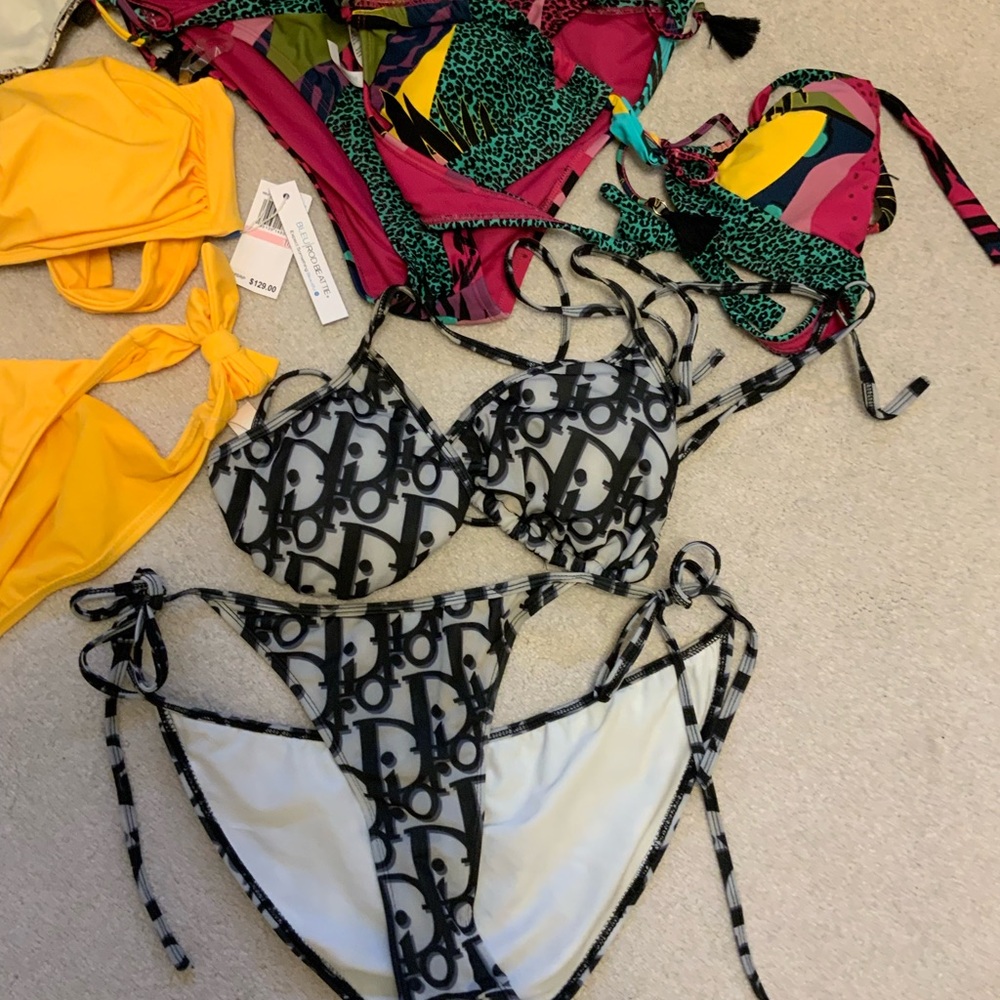 Bikinis tie, side string - Picture 3 of 5